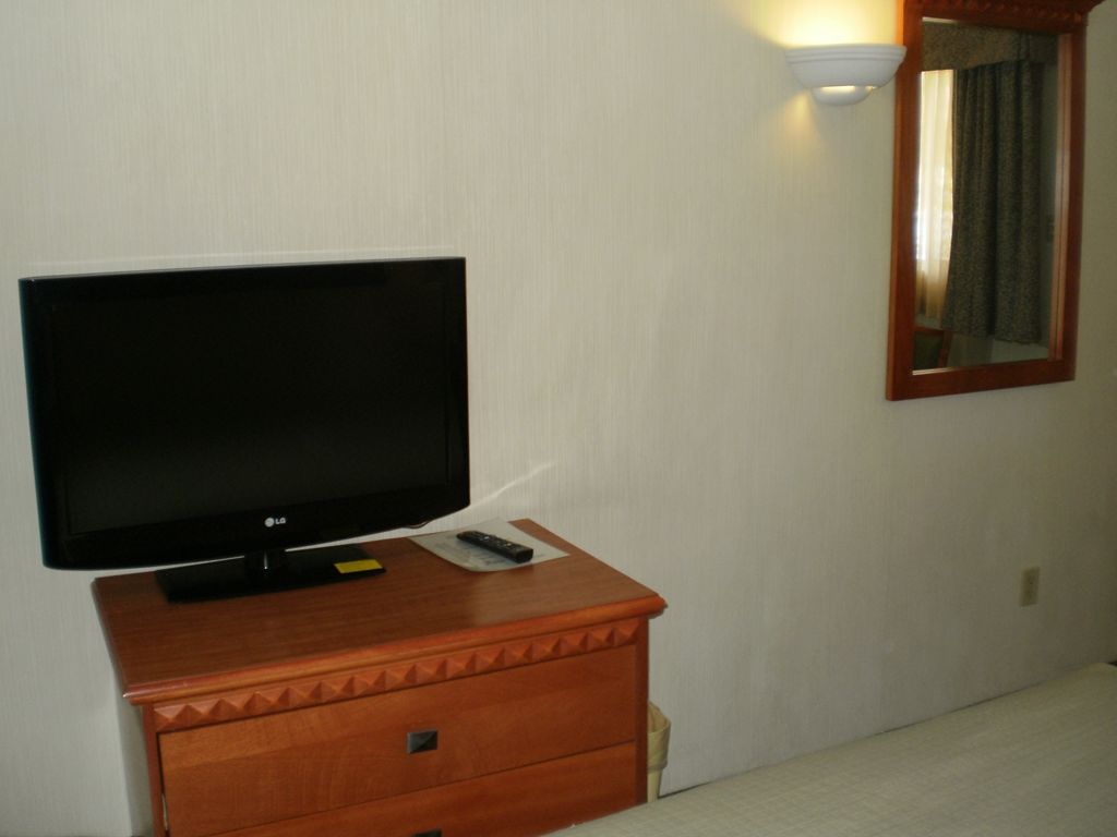 Magnuson Hotel אלי חדר תמונה